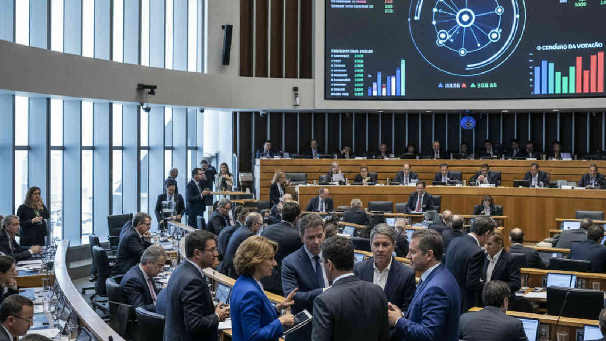 nikolas pressiona alcolumbre - Articulações Políticas e o Cenário da Votação